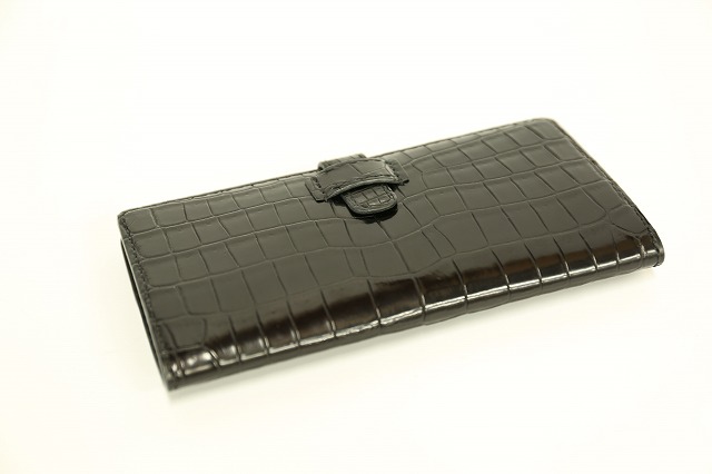 ワニ（クロコダイル）レザー使用 札入れタイプの長財布 （ロングウォレット）を製作