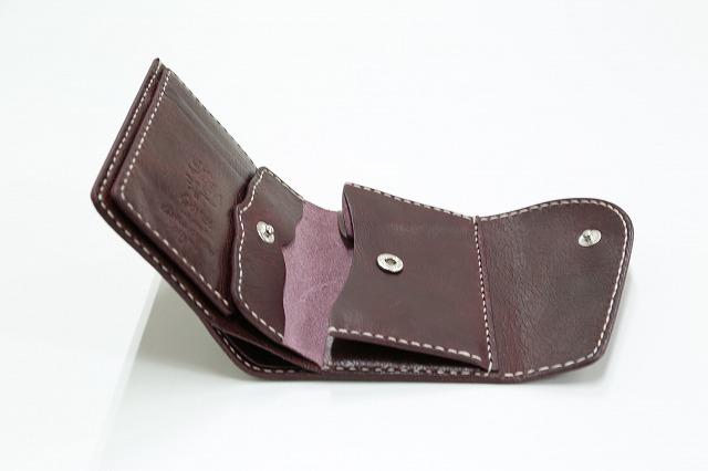 イタリア鞣しラクダ革仕様 セミコンパクトウォレット（二つ折り財布 オーダーメイド 財布）