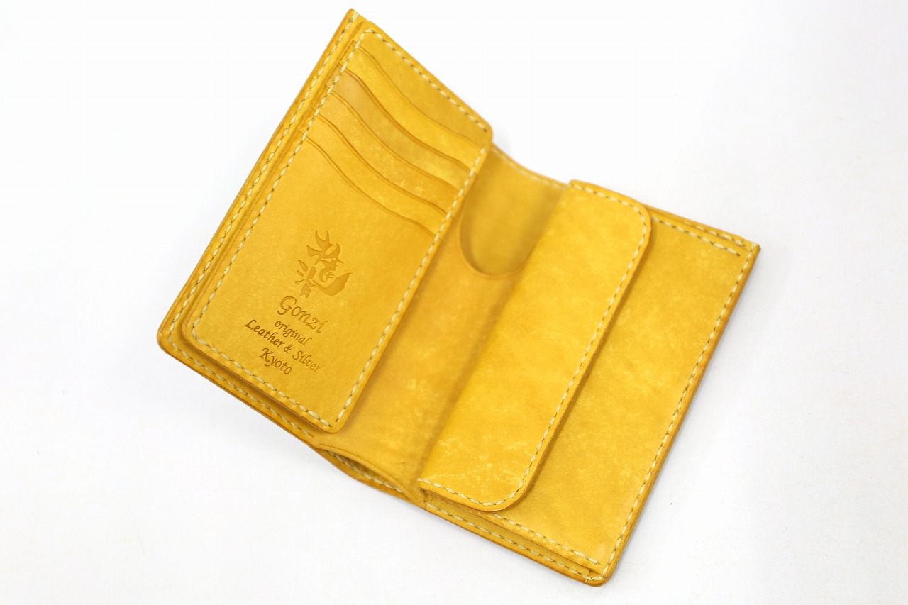 ダイヤモンドパイソン(ヘビ革) 使用セミ ハーフウォレット（二つ折り財布）特注フルオーダーメイド