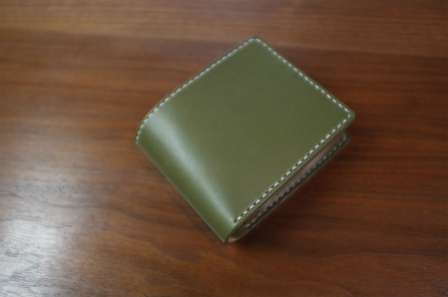 栃木レザー 新作カラー ハーフウォレット （二つ折り財布） カスタムメイド