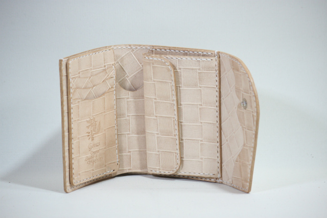国産タンニン鞣し山羊革（ゴートスキン）使用 セミロングウォレットショートタイプ （三つ折り財布）特注カスタムオーダーメイド