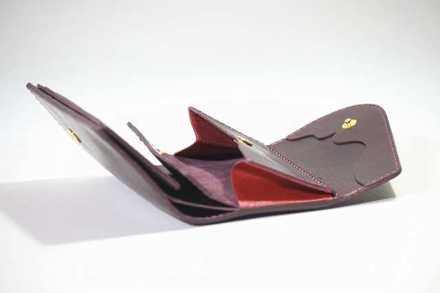 イタリアンタンニン鞣しラクダ革 使用 セミコンパクトウォレット （二つ折り財布）特注カスタムオーダーメイド