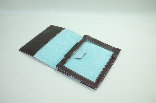 イタリアンタンニン鞣しラクダ革 使用 iPad タブレットケース 特注フルオーダーメイド