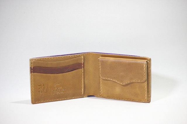 イタリアンタンニン鞣しラクダ革 使用 ハーフウォレット（二つ折り財布）特注カスタムオーダーメイド