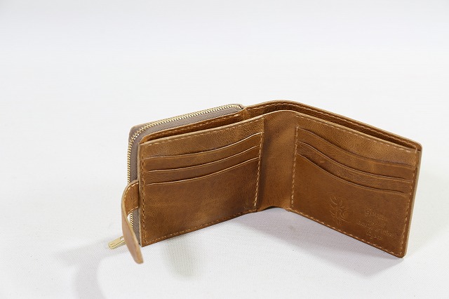 イタリアンタンニン鞣しラクダ革 使用ジッパーコインハーフウォレット（二つ折り財布）特注フルオーダーメイド